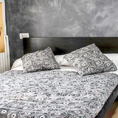 Hostal Iguer Аиса Экстерьер фото