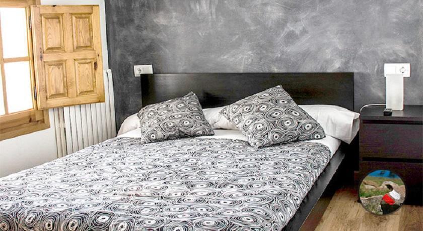 Hostal Iguer Аиса Экстерьер фото
